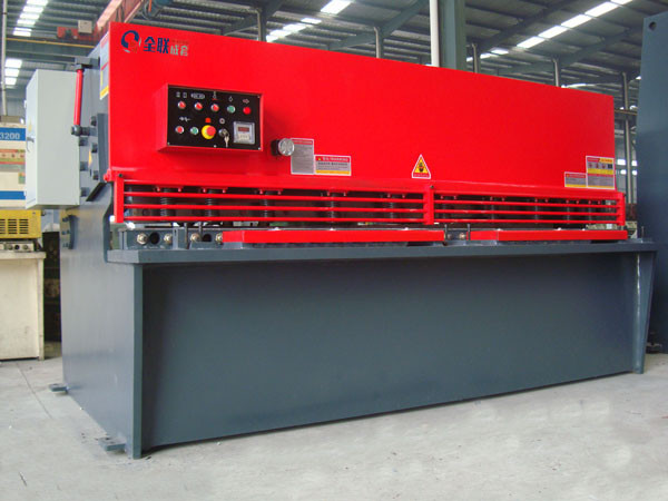 西安(an)剪闆機(ji) 西(xi)安剪闆(pan)機