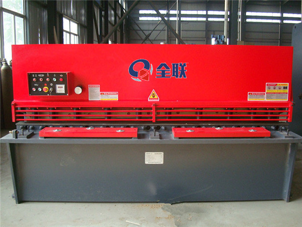 液(ye)壓擺(bai)式剪(jian)闆機(ji) 液壓(ya)擺式(shi)剪闆(pan)機