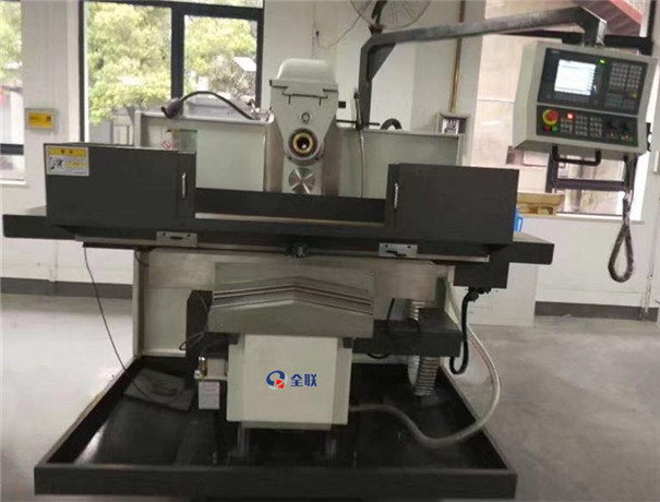 數控(kong)卧式銑床(chuang)