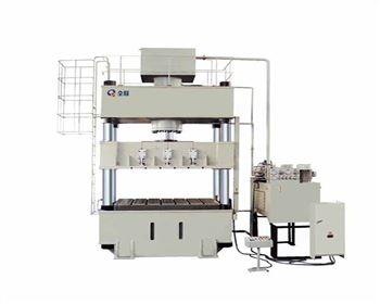 四柱(zhu)雙動(dong)液壓(ya)機