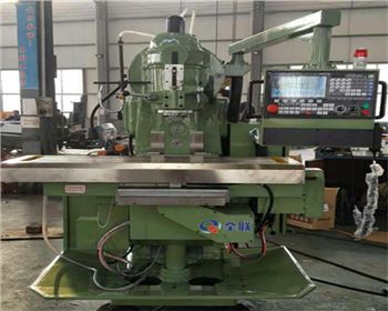 江蘇立(li)式升降(jiang)台數控(kong)銑床​