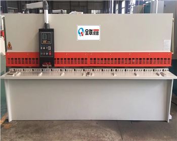 液壓(ya)數控剪(jian)闆機