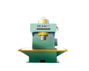 平(ping)涼市泾昇(sheng)洗沙設備(bei)制造有限(xian)公司