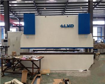 陝西淩雲(yun)電器集團(tuan)有限公司(si)