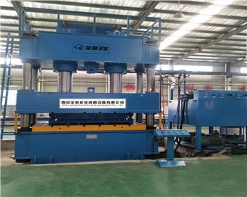 Y32-630T四柱(zhu)液壓機(ji)