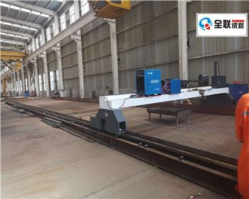 陝(shan)西鑫隆石(shi)油設備有(you)限公司