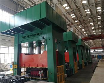 液壓(ya)機安裝(zhuang)時應具(ju)備哪些(xie)技術方(fang)面的條(tiao)件