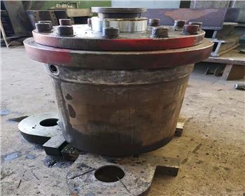 液壓(ya)油缸(gang)維修(xiu)改造(zao)找西(xi)安我(wo)们機(ji)床一(yi)站式(shi)服務(wu)