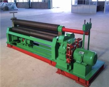 我(wo)们小編(bian)給你講(jiang)解卷闆(pan)機的使(shi)用特點(dian)